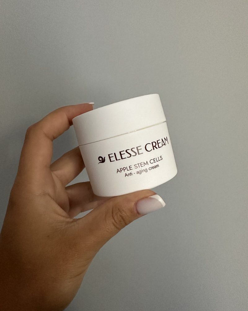 Elesse Cream – weißer 50-ml-Tiegel mit brauner Schachtel