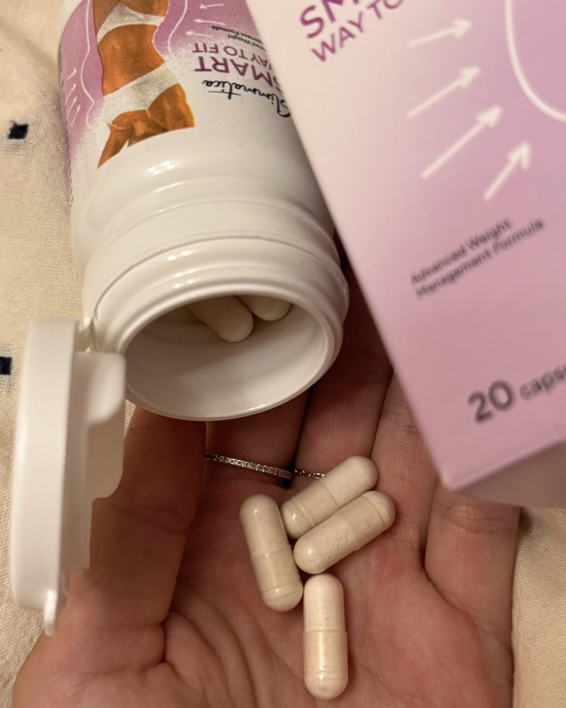 Slimmatica – weiße Dose mit rosa Faltschachtel
